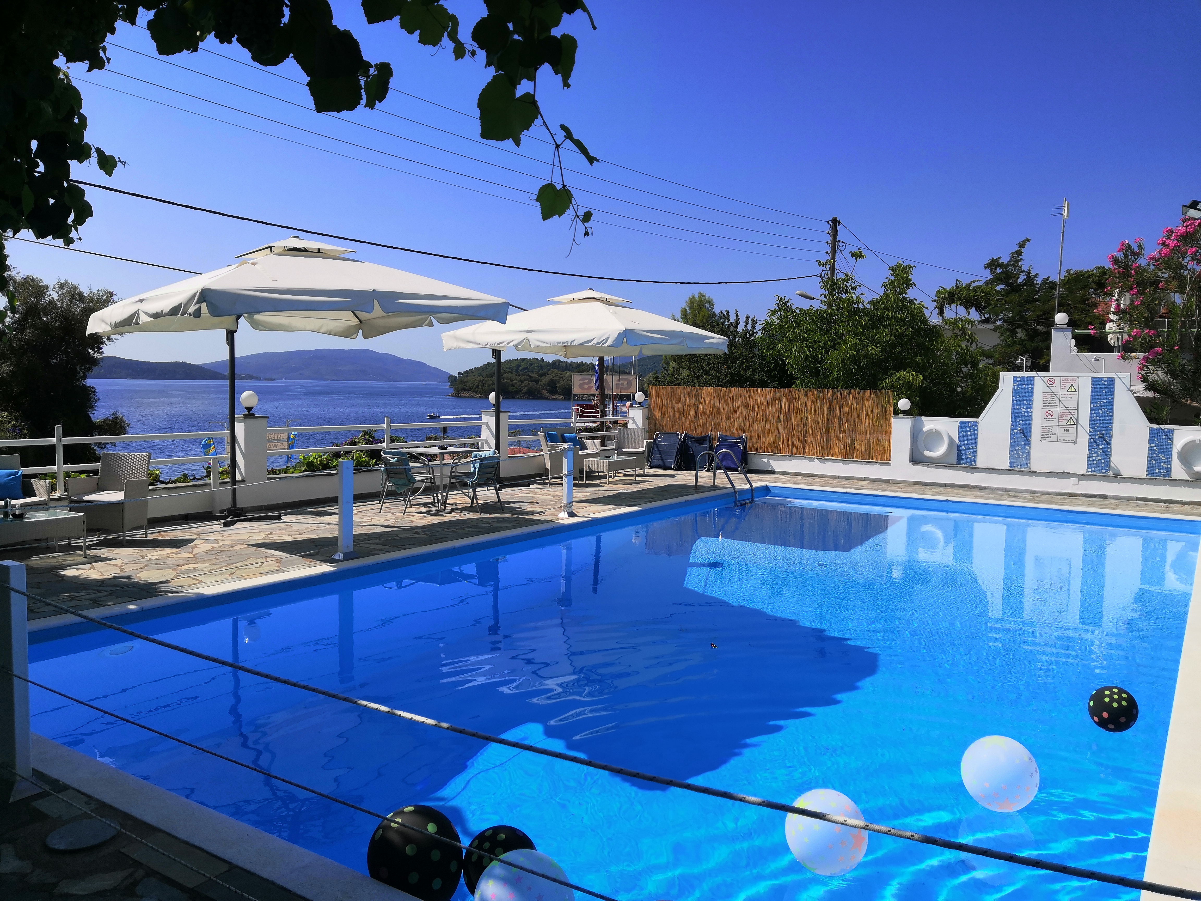 Tropicana Inn 21/50