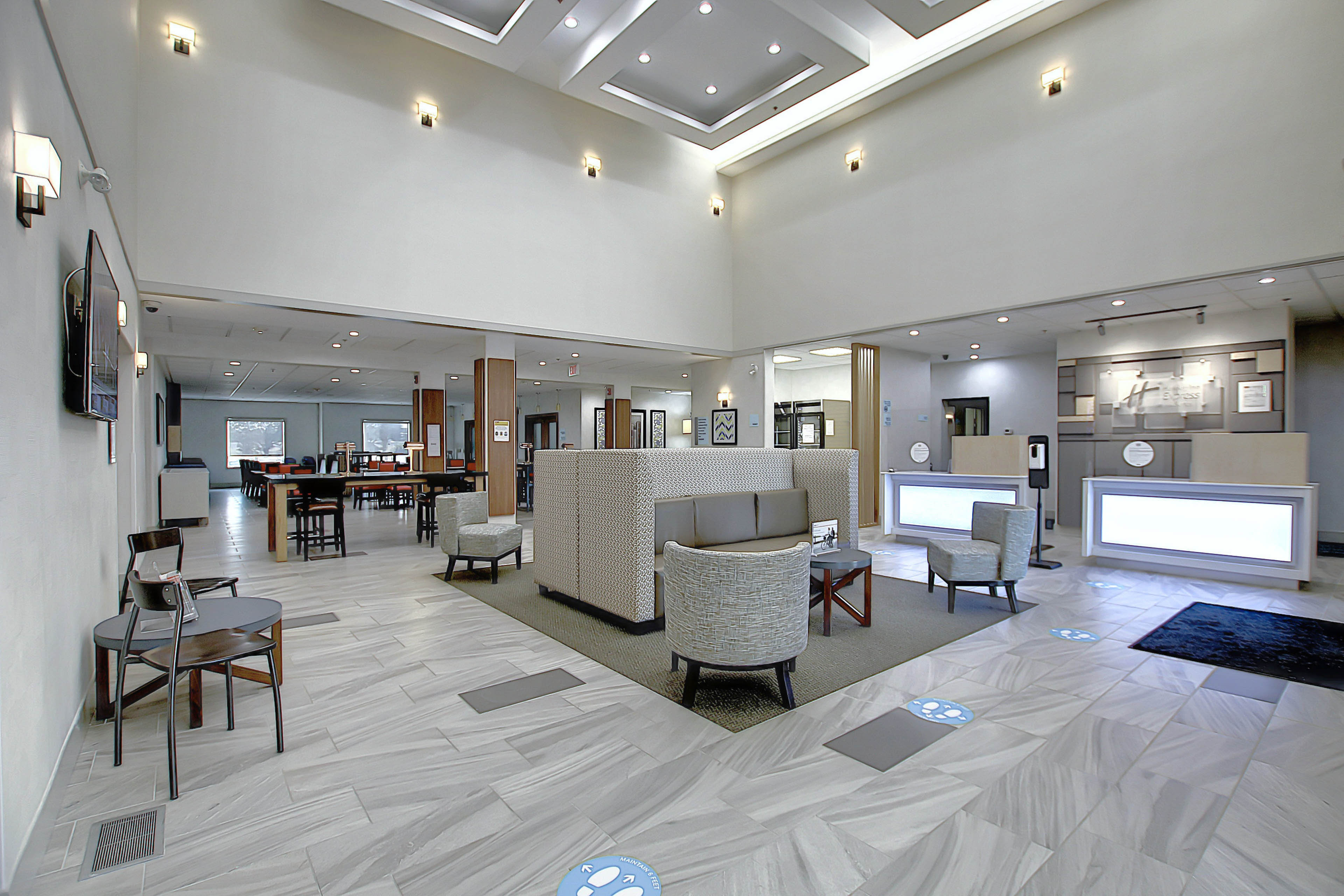 Holiday Inn Express Hotel Suites Airport Calgary 28/52