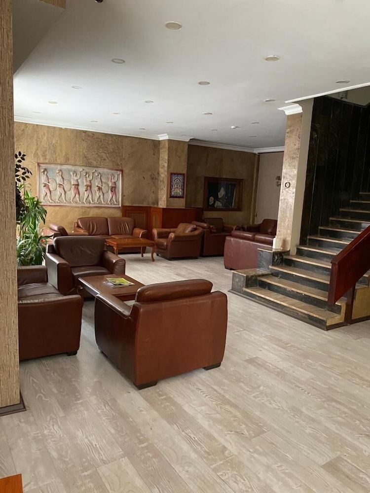 Hotel Altinnal 28/49