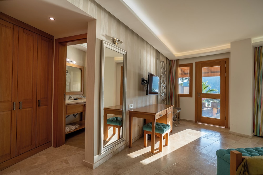 Loryma Luxury Boutique Hotel 25/50