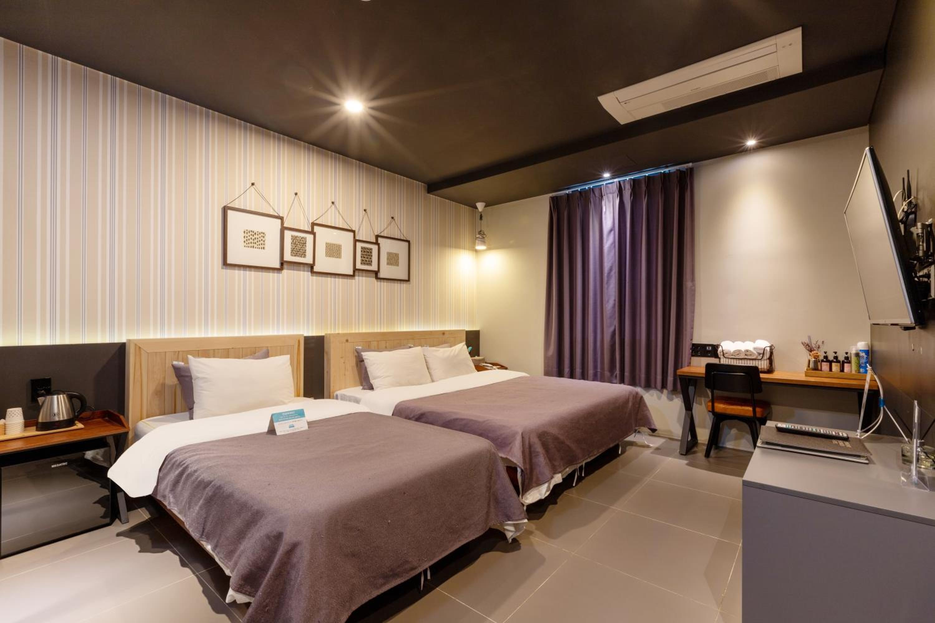 غرفة بسريرين منفصلين، Sorgente Business Hotel 4/10