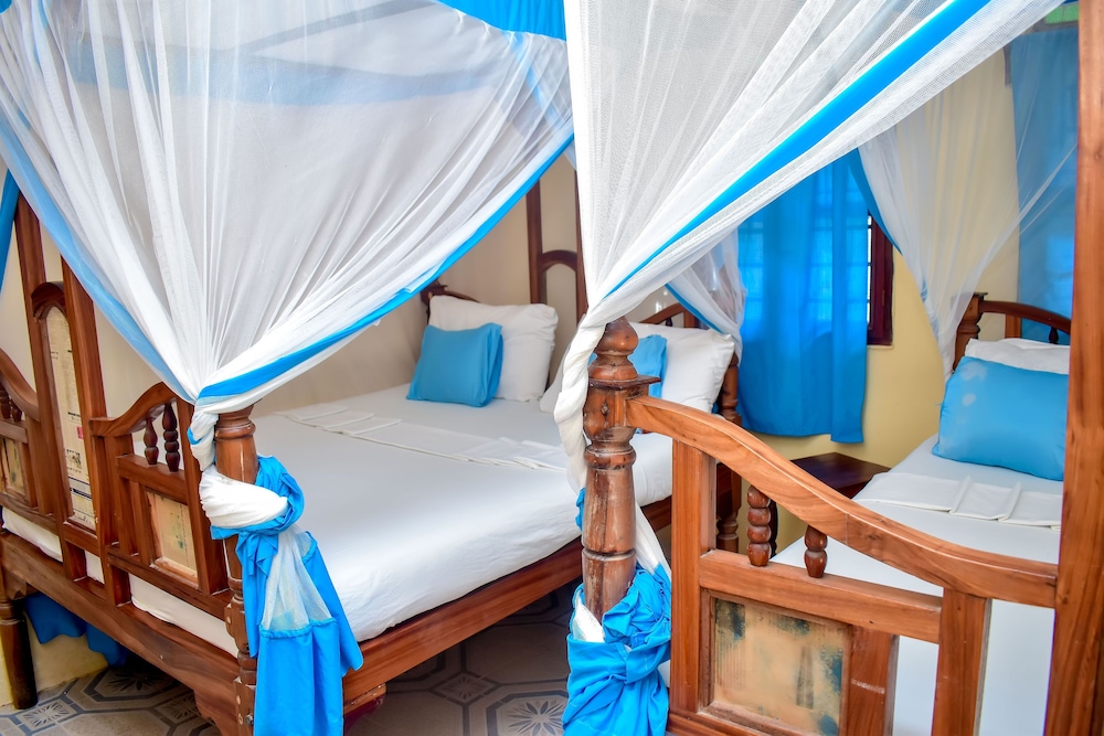 Family, Quadruple, 2 Double Beds, Sea View