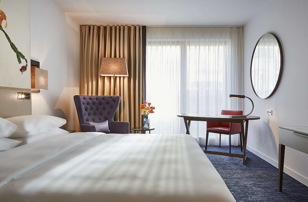 Hyatt Regency Amsterdam 23/71
