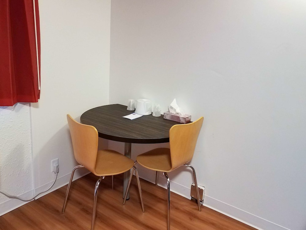 Motel6 Cranbrook, BC 27/47