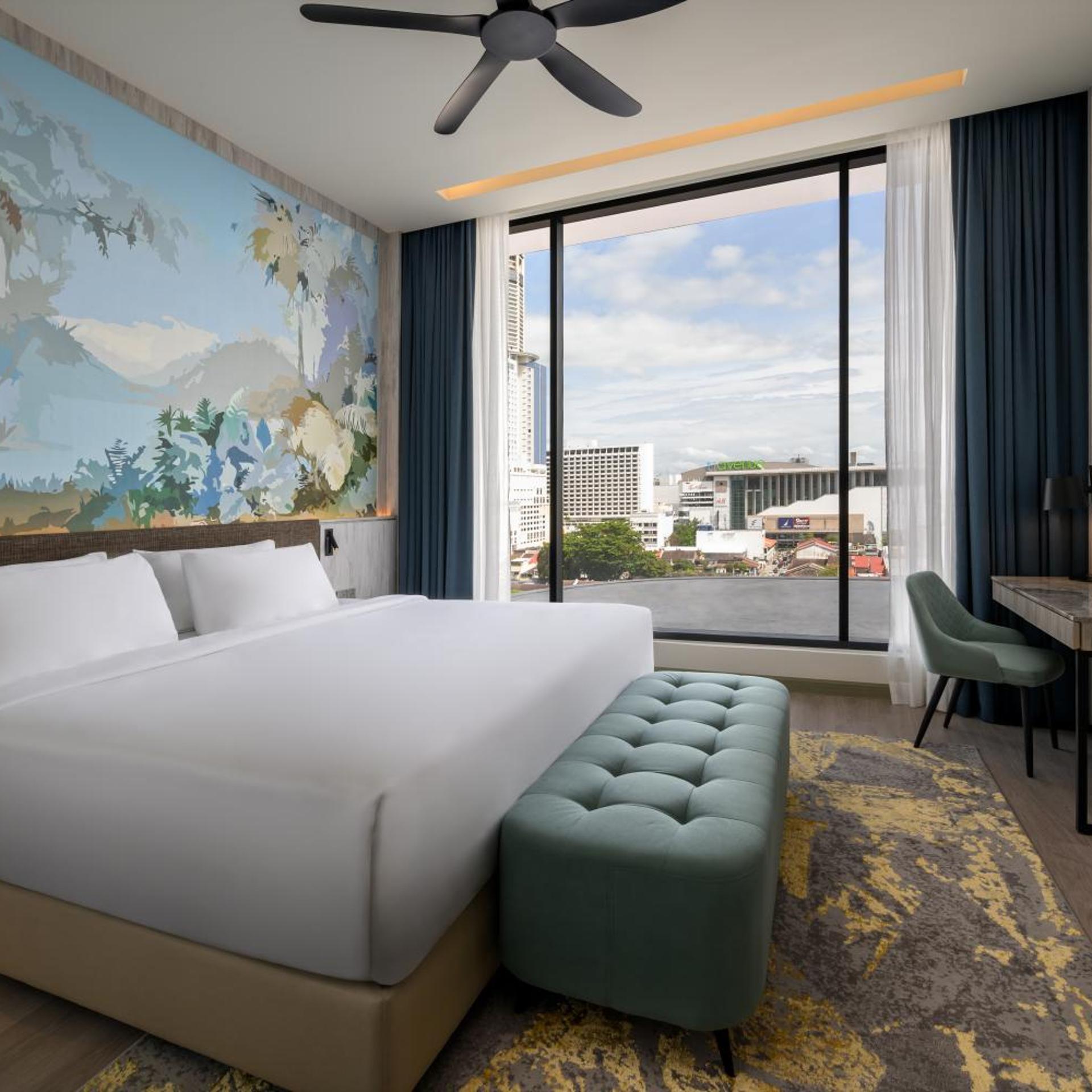 Fifth Avenue Hotel 20/49