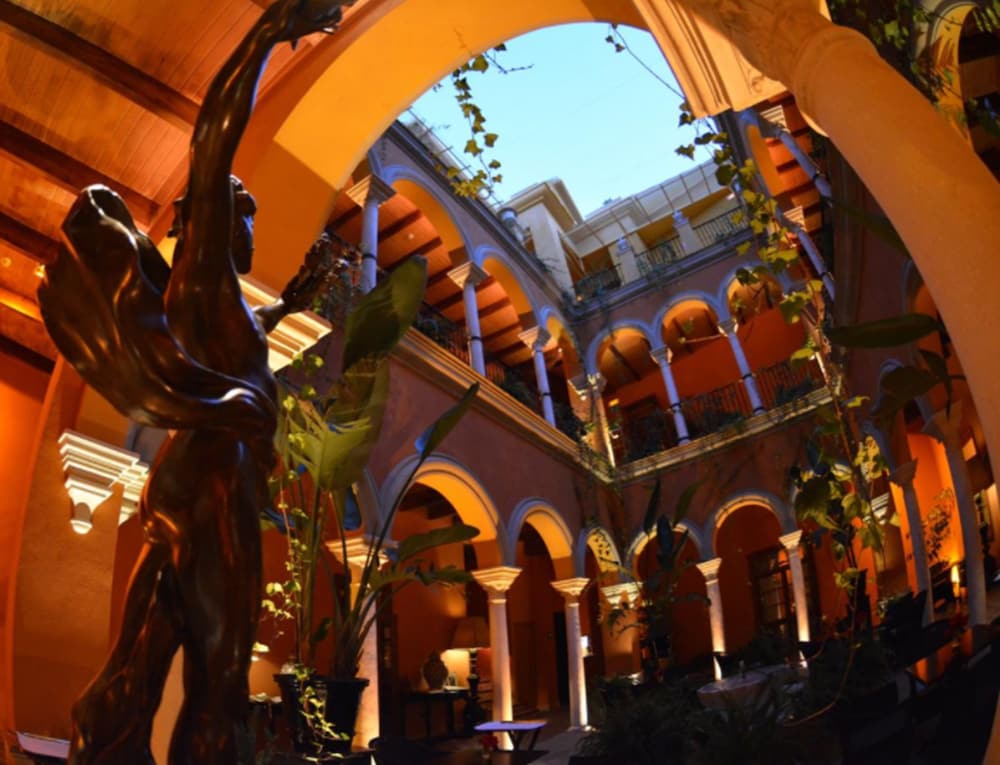 Hotel Casa del Poeta 37/45