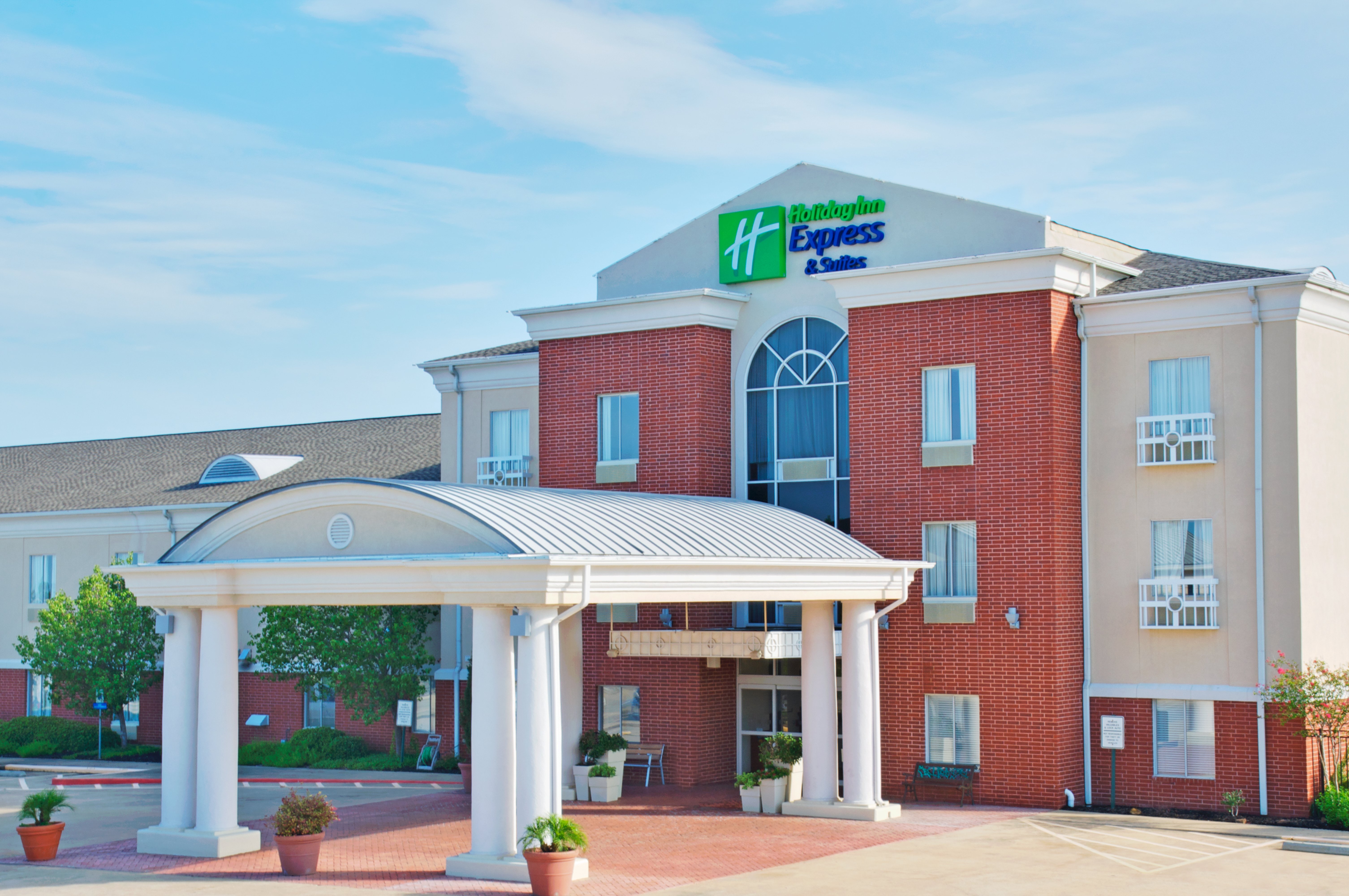 Holiday Inn Express Hotel Suites Livingston 2/37