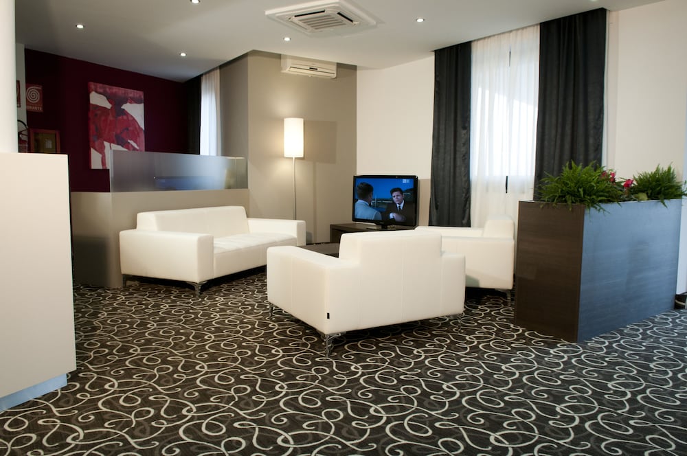 Hotel Gardenia 6/50