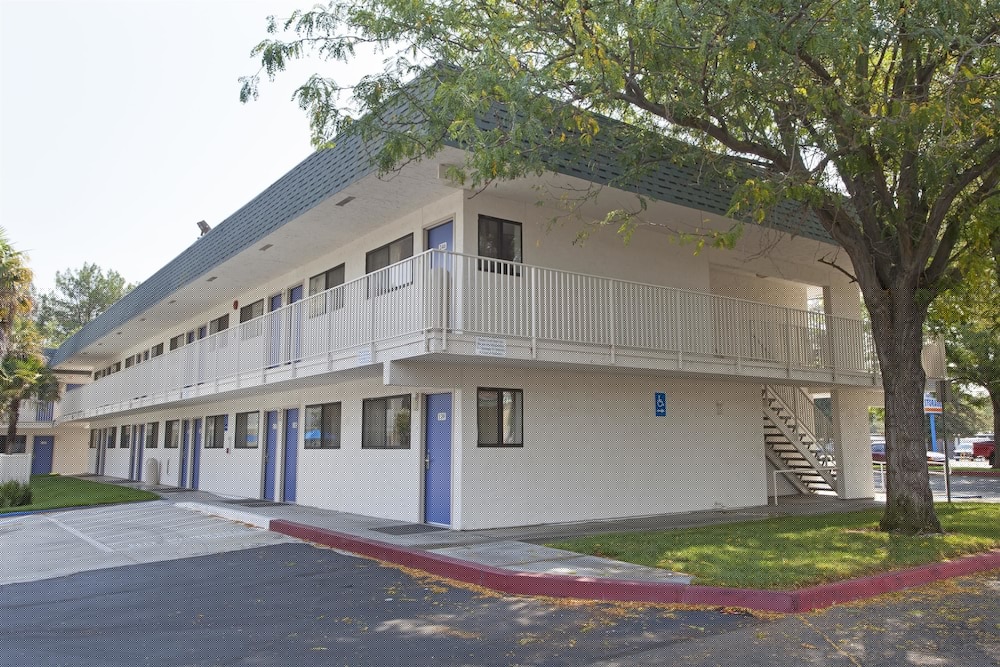 Motel 6 Davis - Sacramento Area 1/58