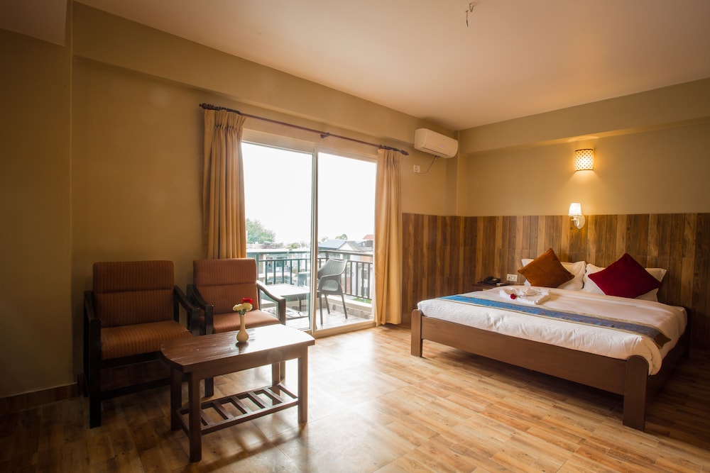 Pokhara Choice Inn 10/70