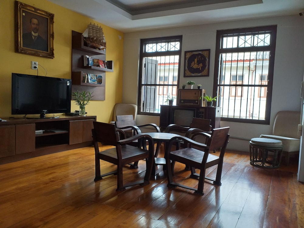 Sunny Hostel Phuket 22/29