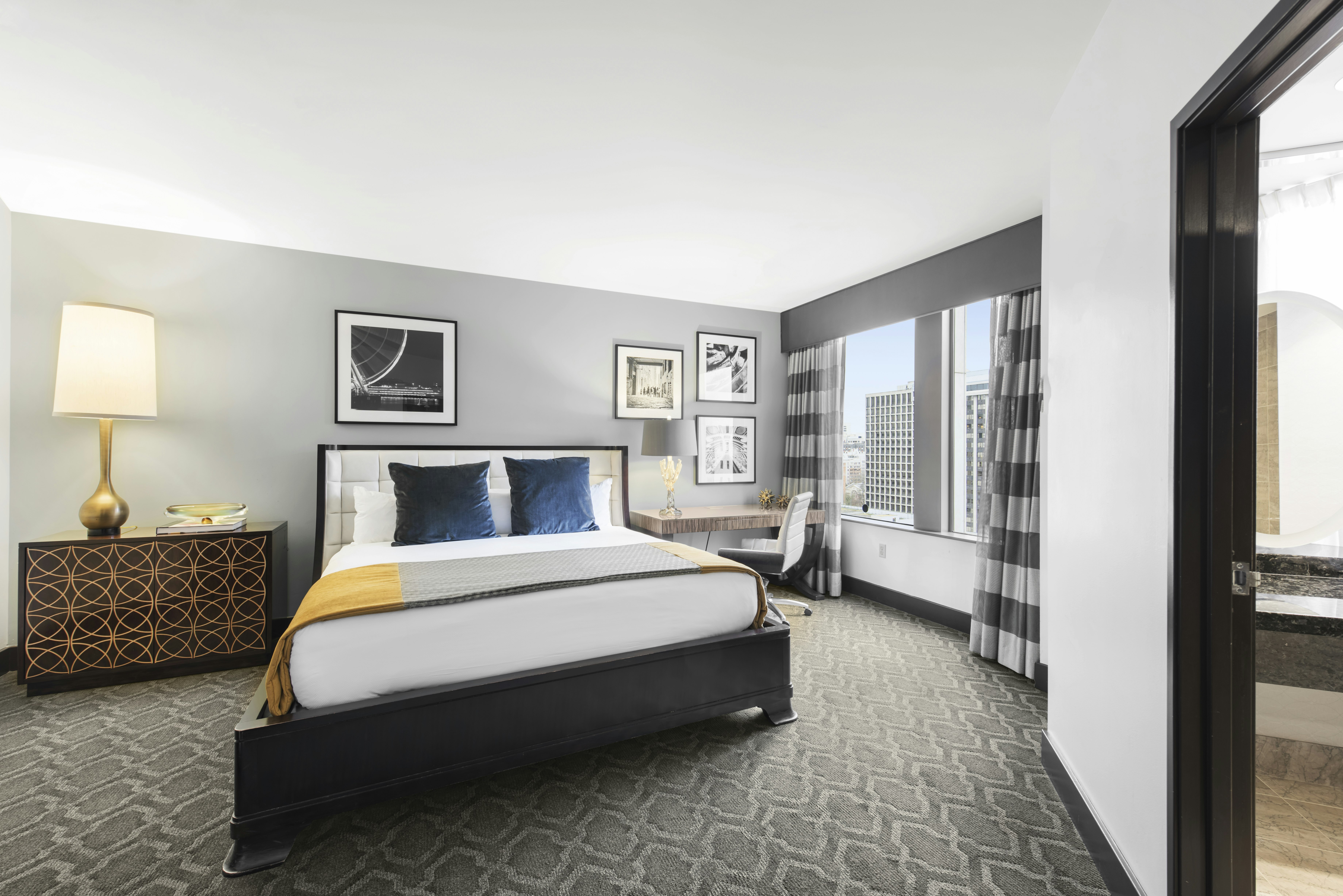 Penthouse Suite, King Bed