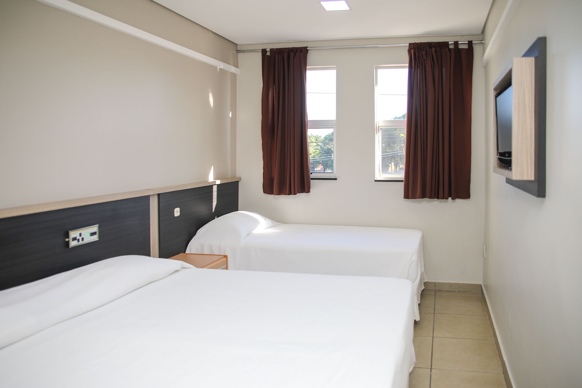 STANDARD, 1 DOUBLE AND 1 SINGLE BED
