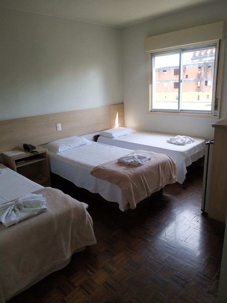 Soratur Hotel & Coworking 6/40