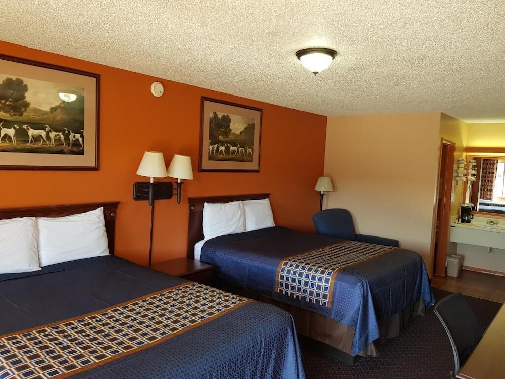 Budget Host Inn Eastland 26/56