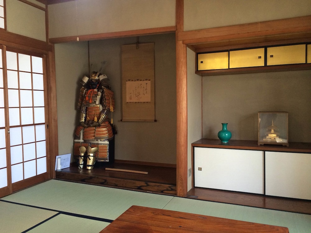 Nagonoya Cafe Guest House 7/42