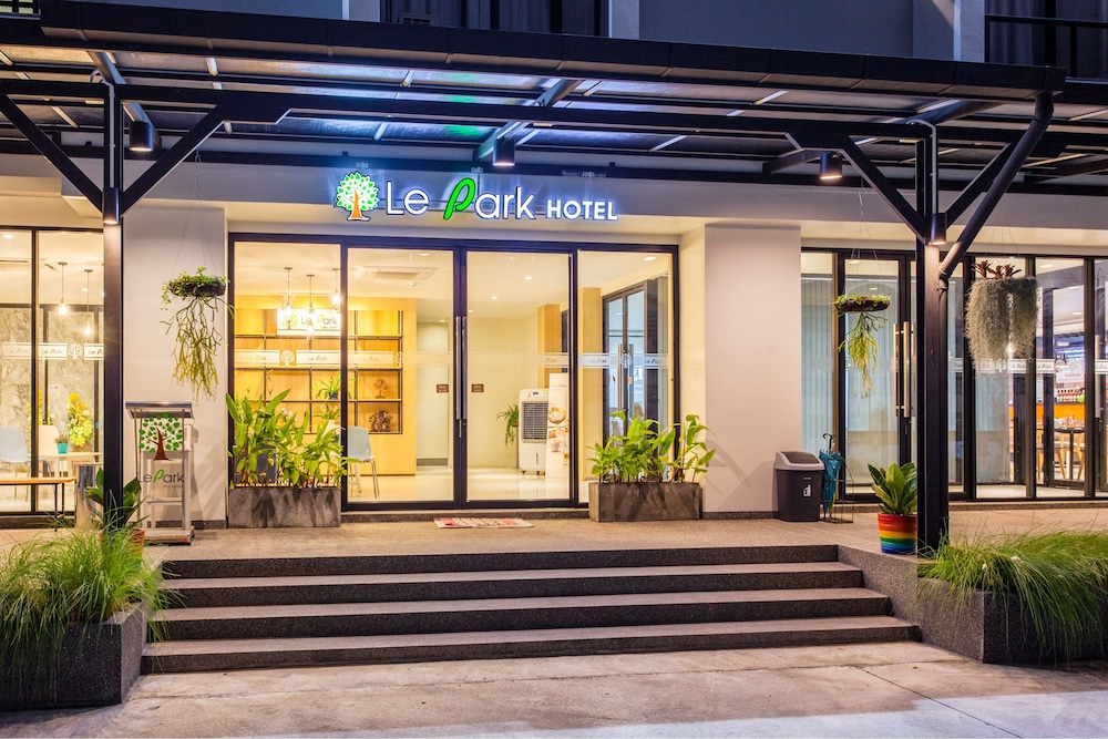 Le Park Hotel 3/43