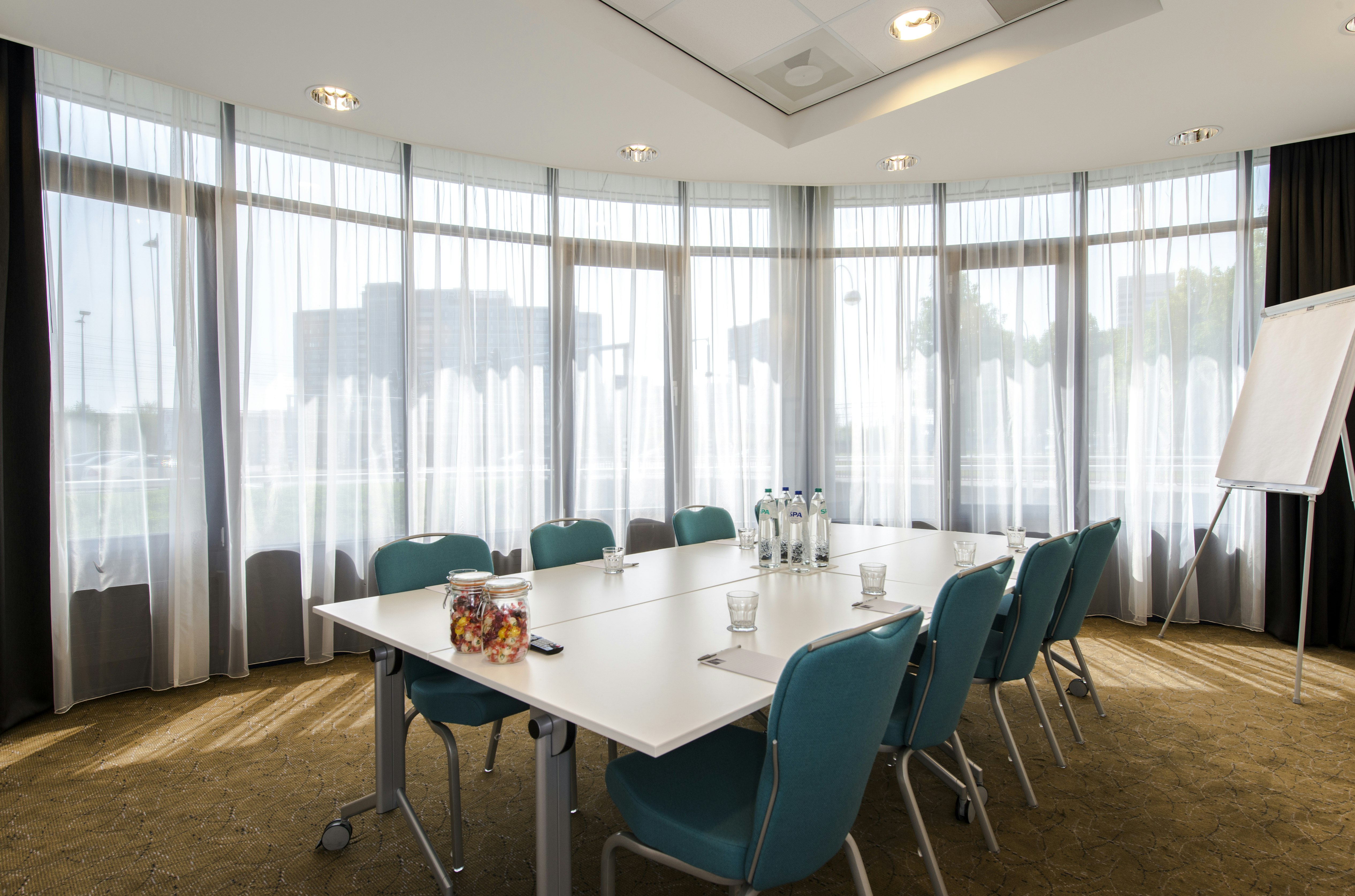 Hampton By Hilton Amsterdam Airport 47/51