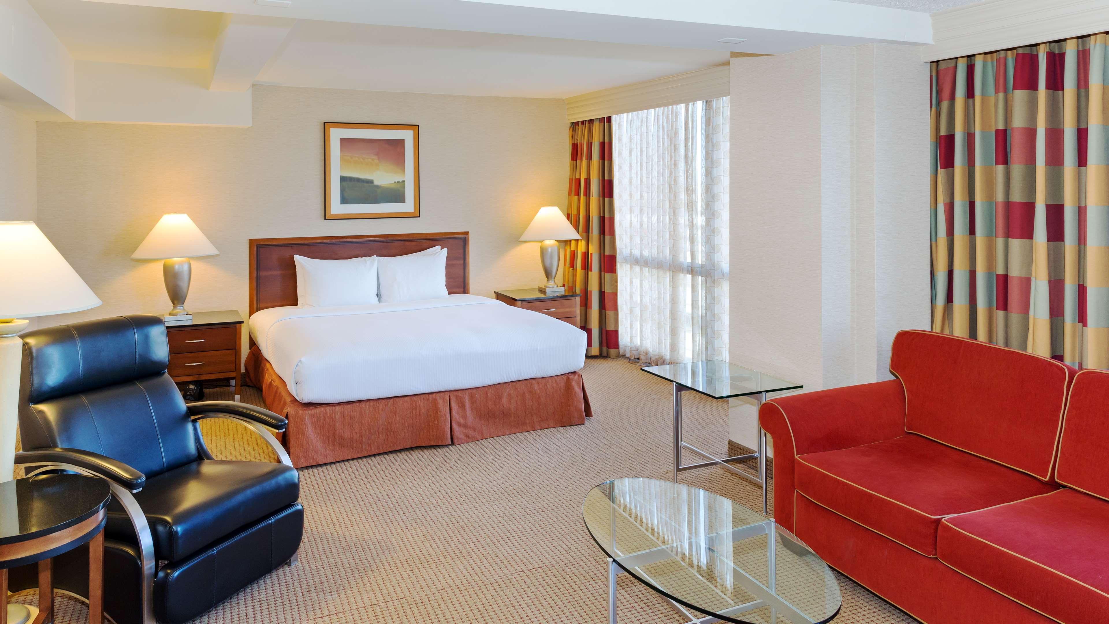 Room, King Bed, Parlor