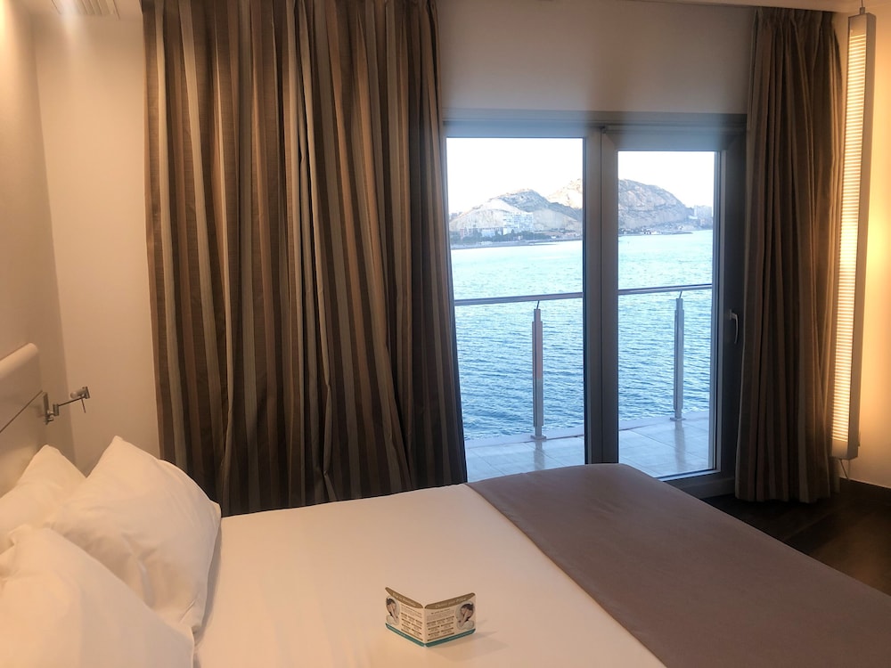 Innside By Melia Alicante Porta Maris 52/72
