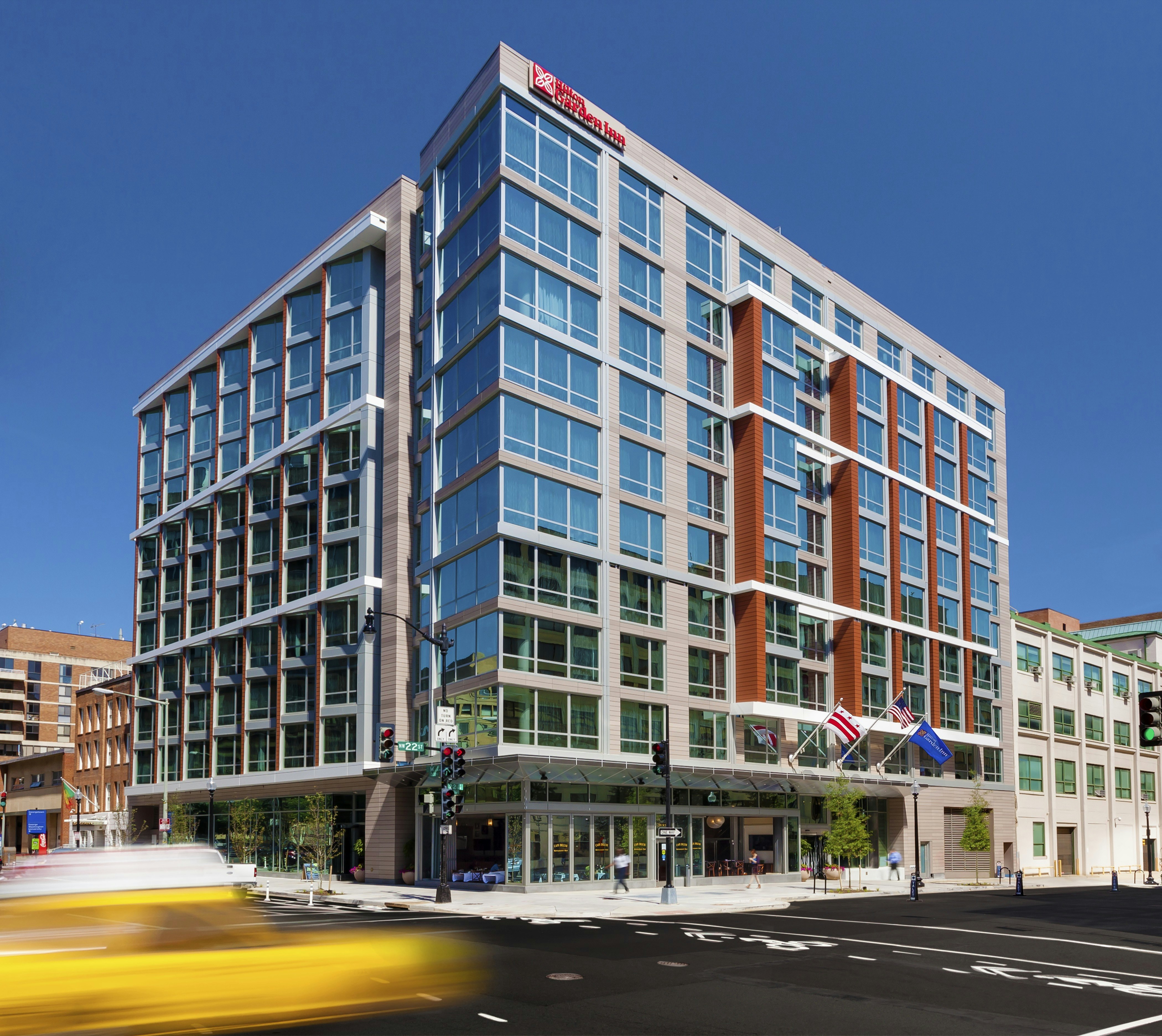 Hilton Garden Inn Washington DC Georgetown Area 23/23