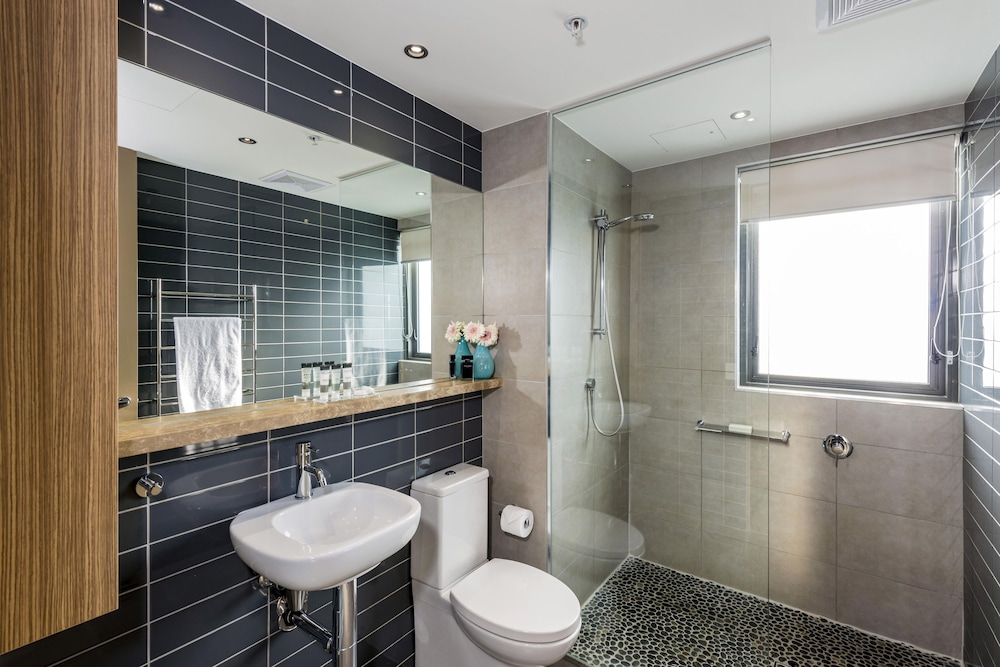 Oaks Redcliffe Mon Komo Suites، North Lakes، Narangba 77/77