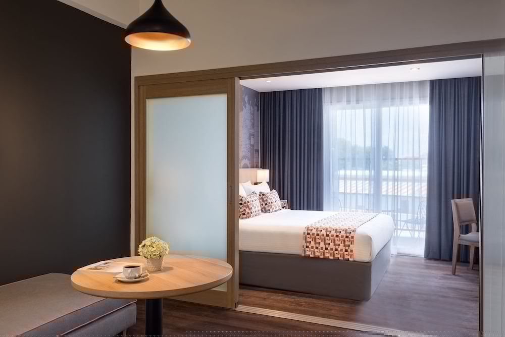 Citadines Central Binh Duong 27/75