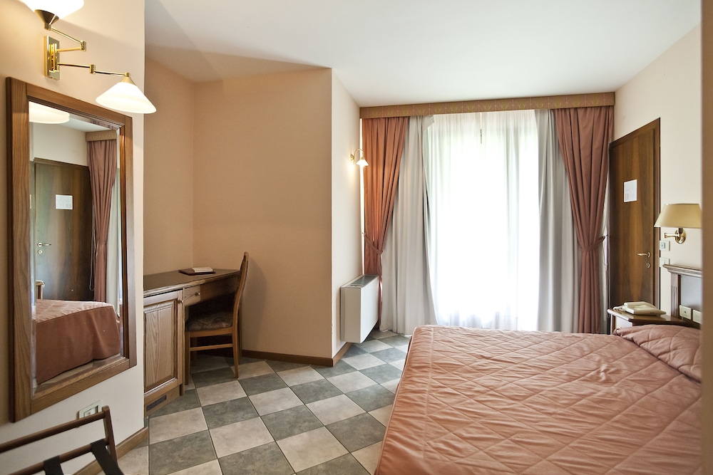 PARK HOTEL VILLA GIUSTINIAN 11/33