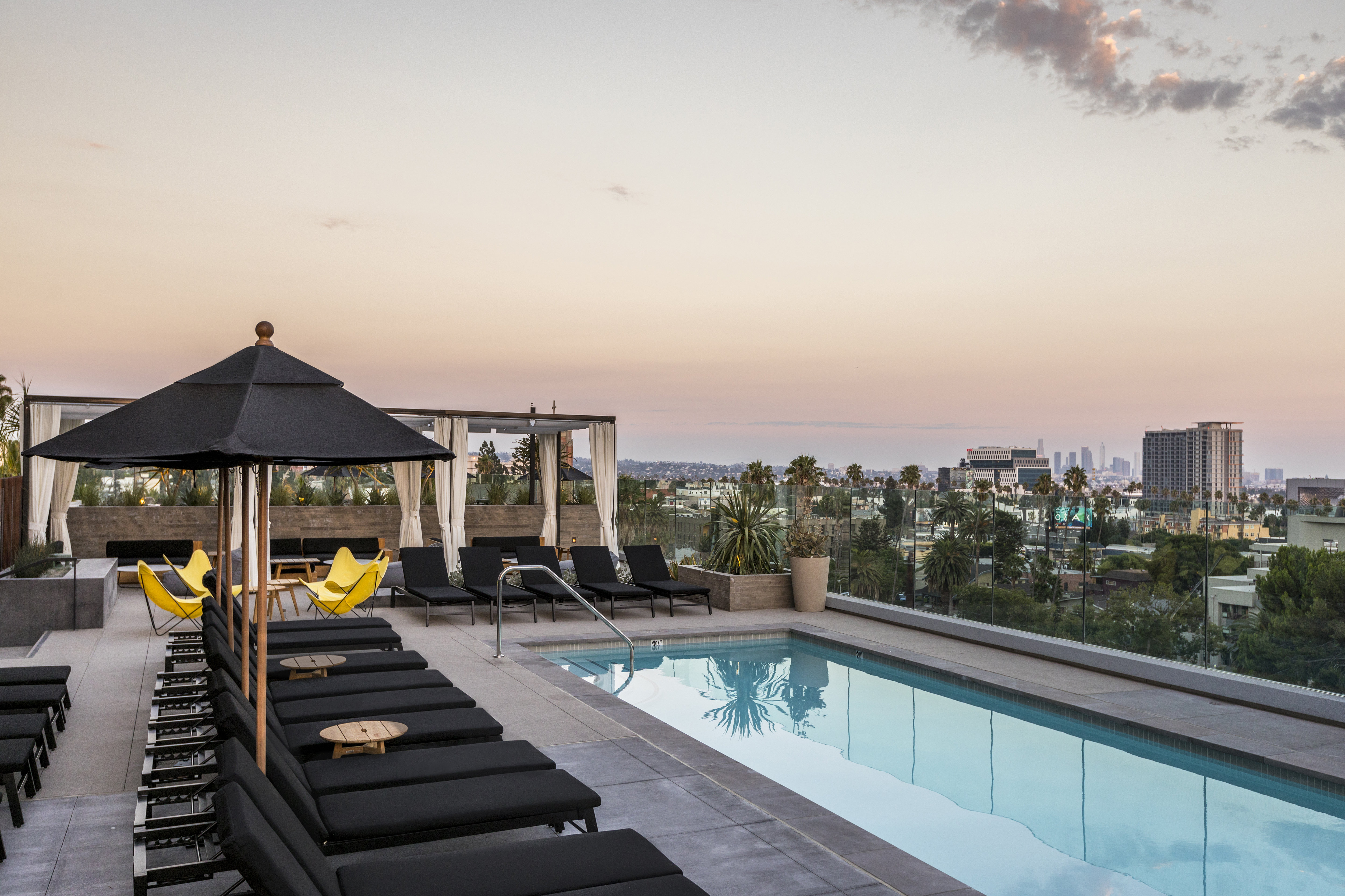 KIMPTON EVERLY HOTEL 78/80