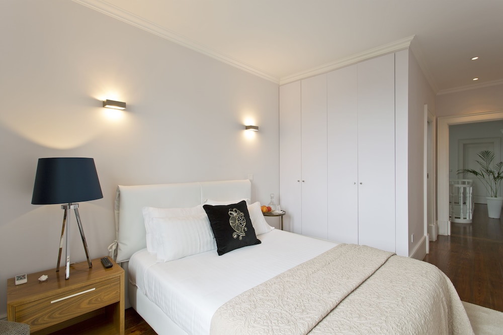CHARMING HOUSE MARQUES 2 - CEDOFEITA 26/73