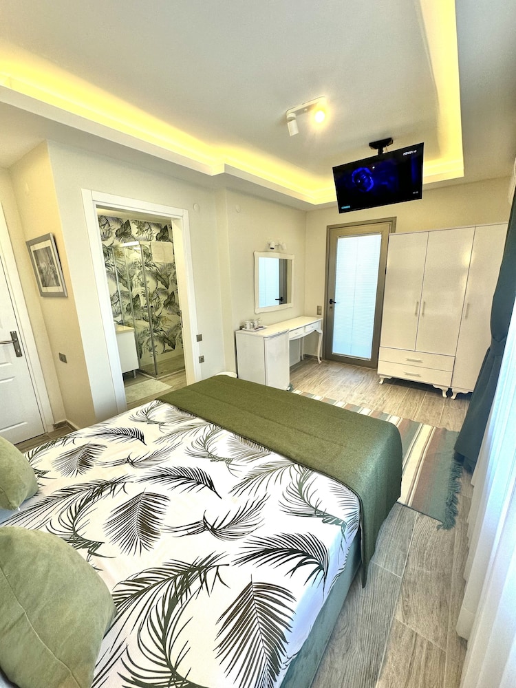 BASIC, DOUBLE BED