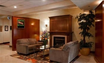 Lake Natoma Inn 28/46