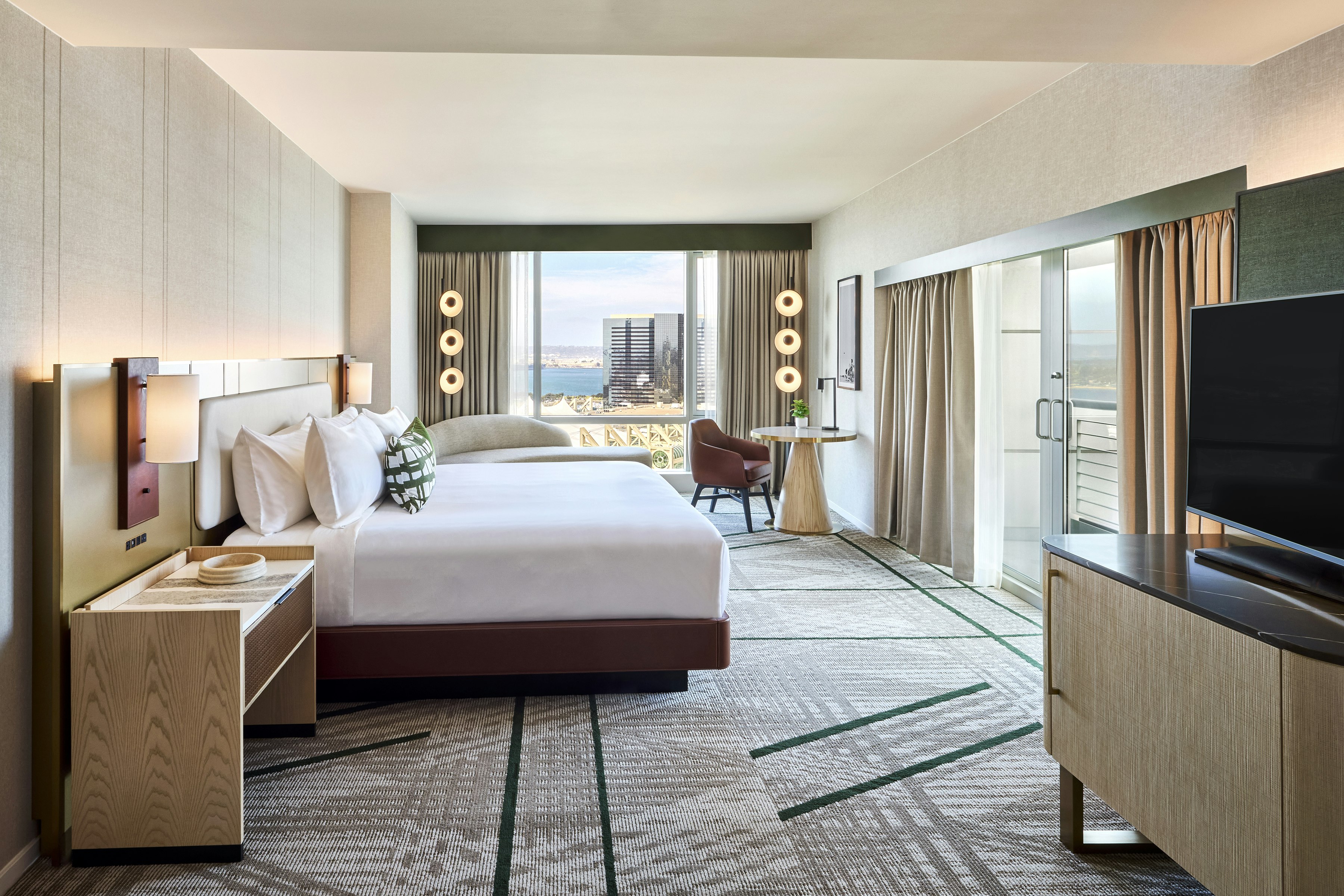 Premier, Junior Suite, King Bed
