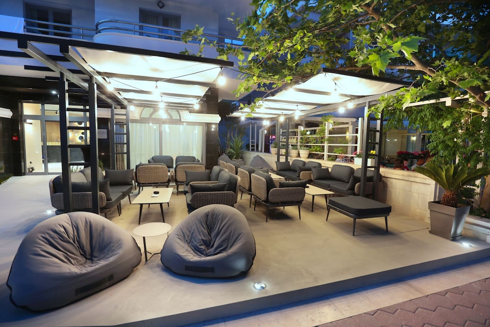 Hotel Milenij 25/38