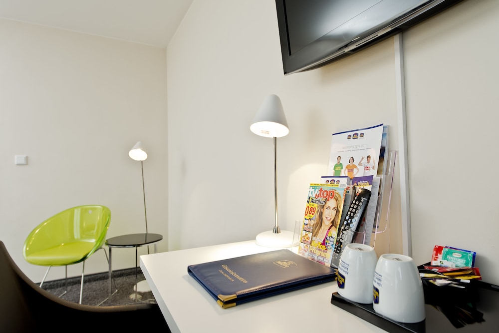 Tryp By Wyndham Frankfurt 25/40