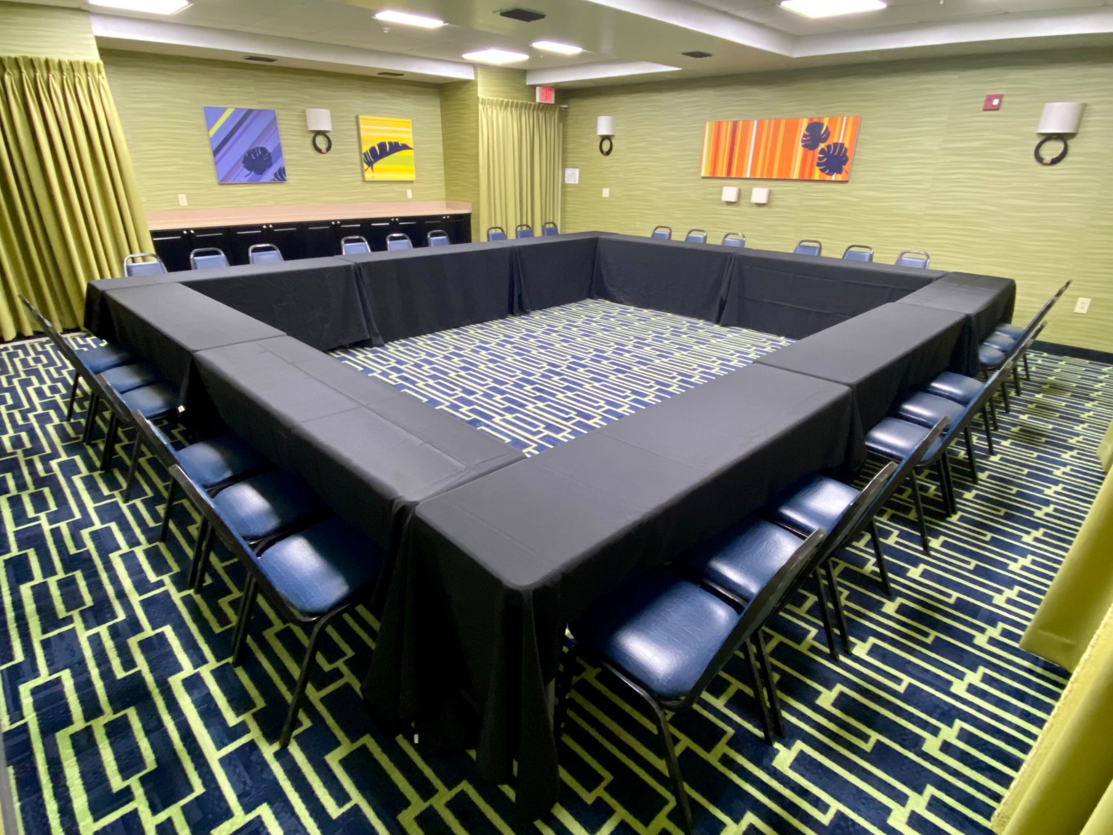 Holiday Inn Express Hotel Suites Plant City 45/70
