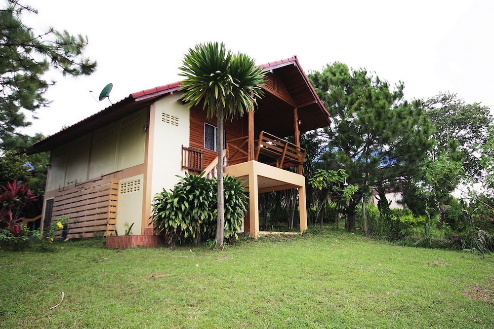 Chatfah Resort 8/50