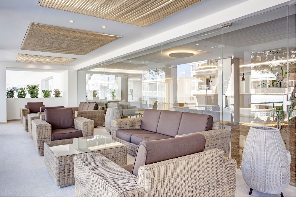 Grupotel Farrutx 36/58