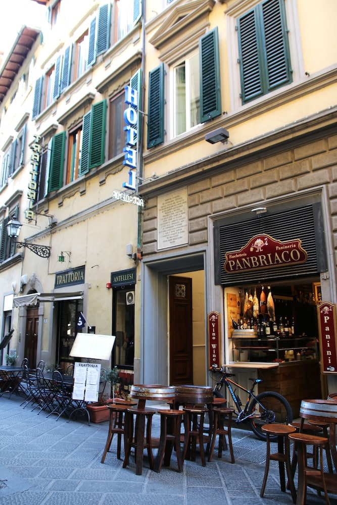 Hotel Accademia 2/56