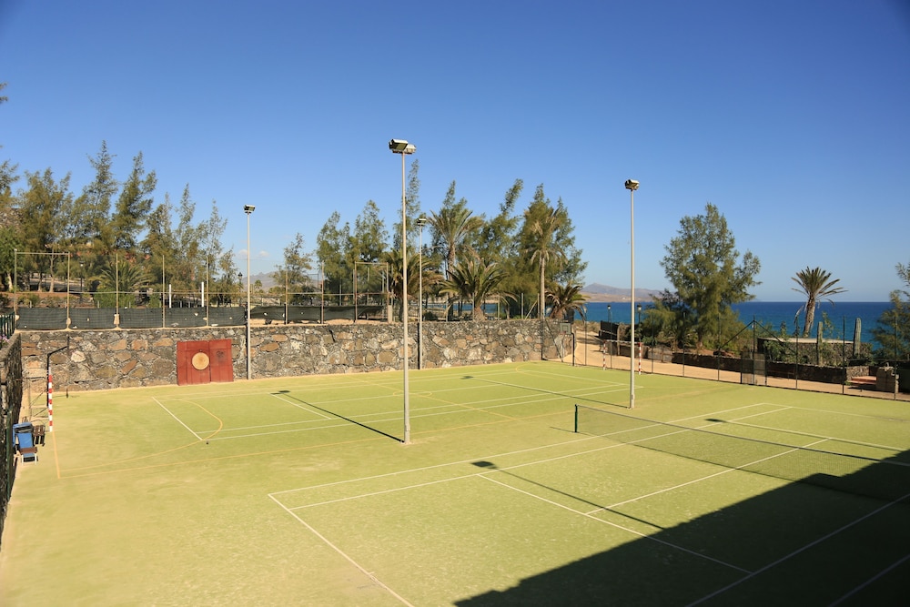 R2 Hotel Pajara Beach 23/48