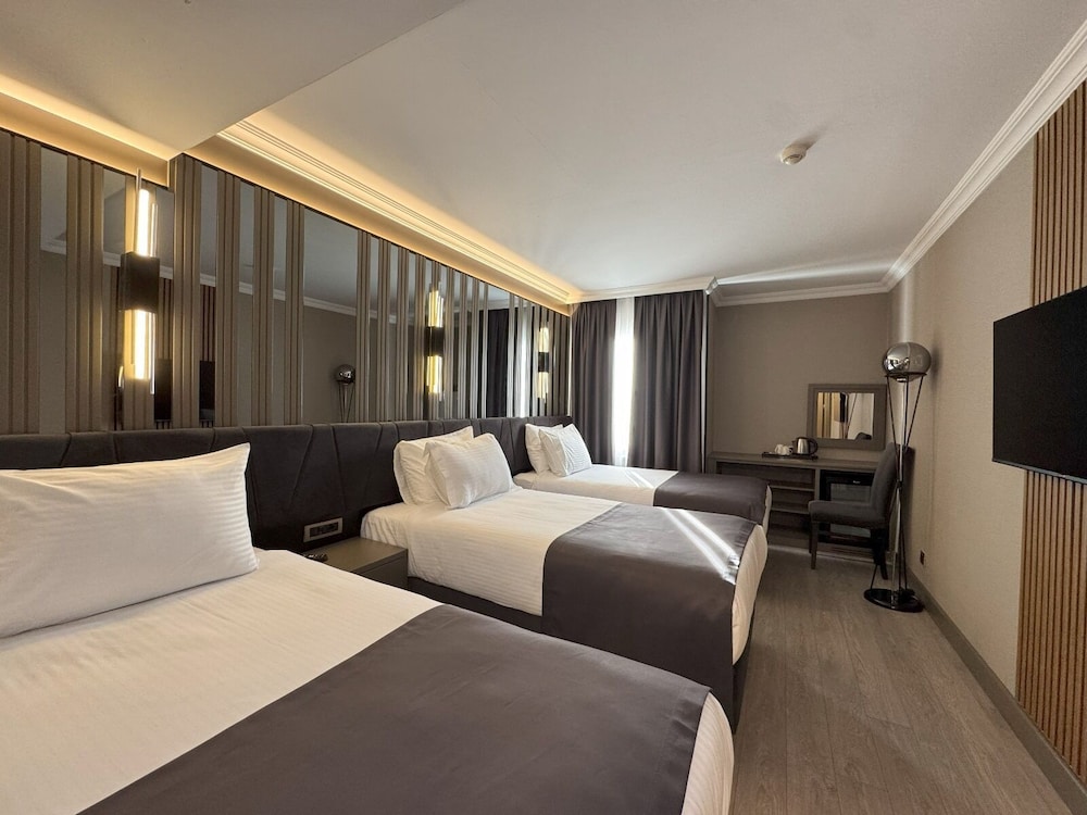 Aven Hotel 41/60