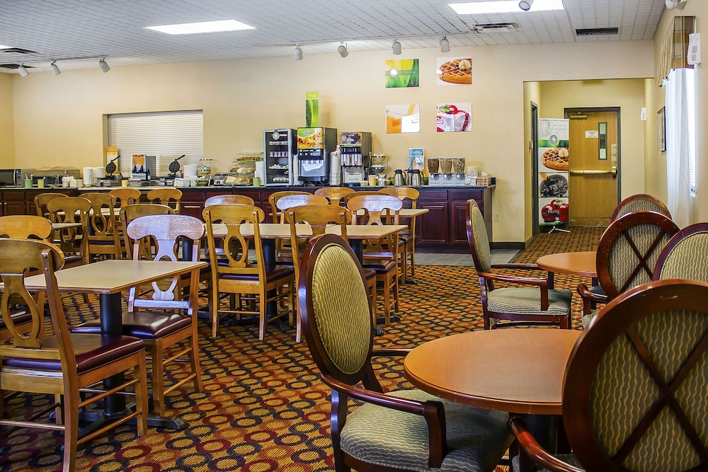 Wilkes Barre Inn And Suites 35/50