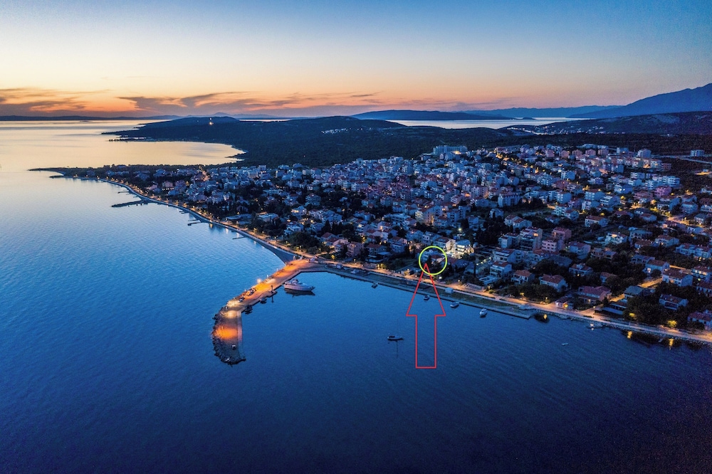 Apartments By The Sea Semy 33/38
