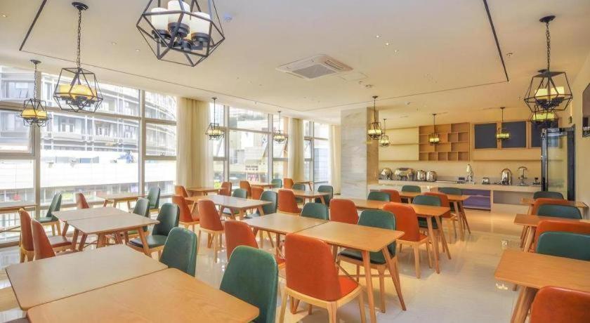 City Comfort Inn Kunming Nanping Wuyi Road Metro Station 35/44