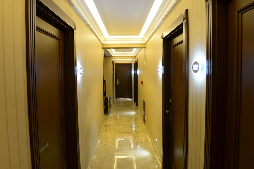 Grand Bazaar Hotel 24/39
