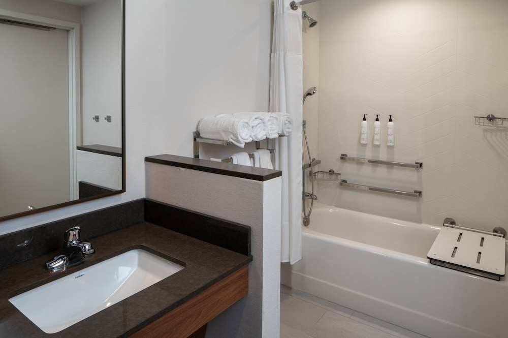 Fairfield by Marriott Inn & Suites Huntsville Redstone Gateway 17/17