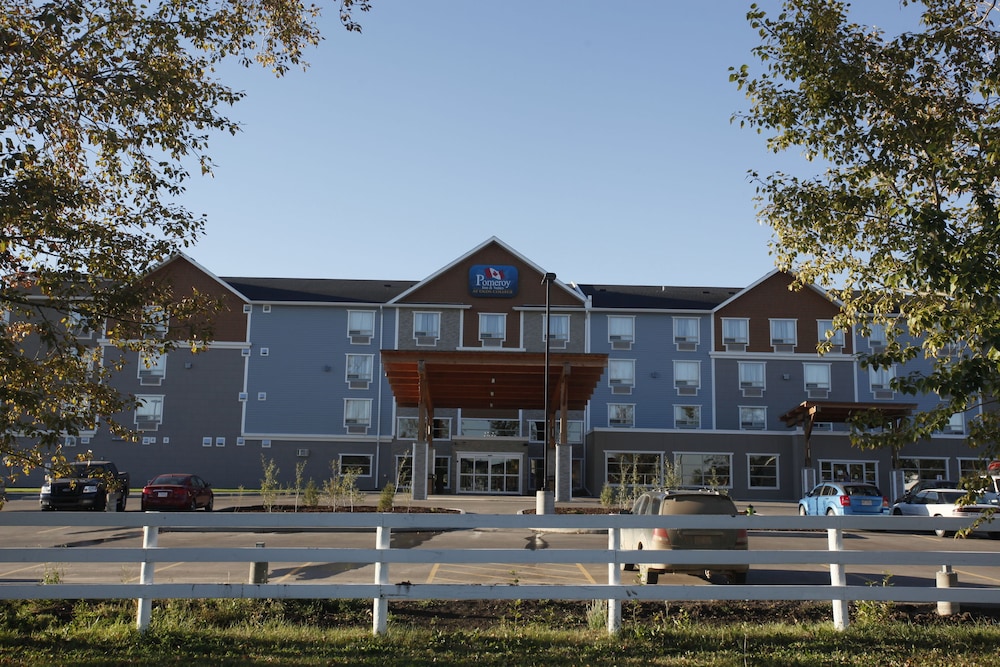 Pomeroy Inn Suites At Olds 3/59