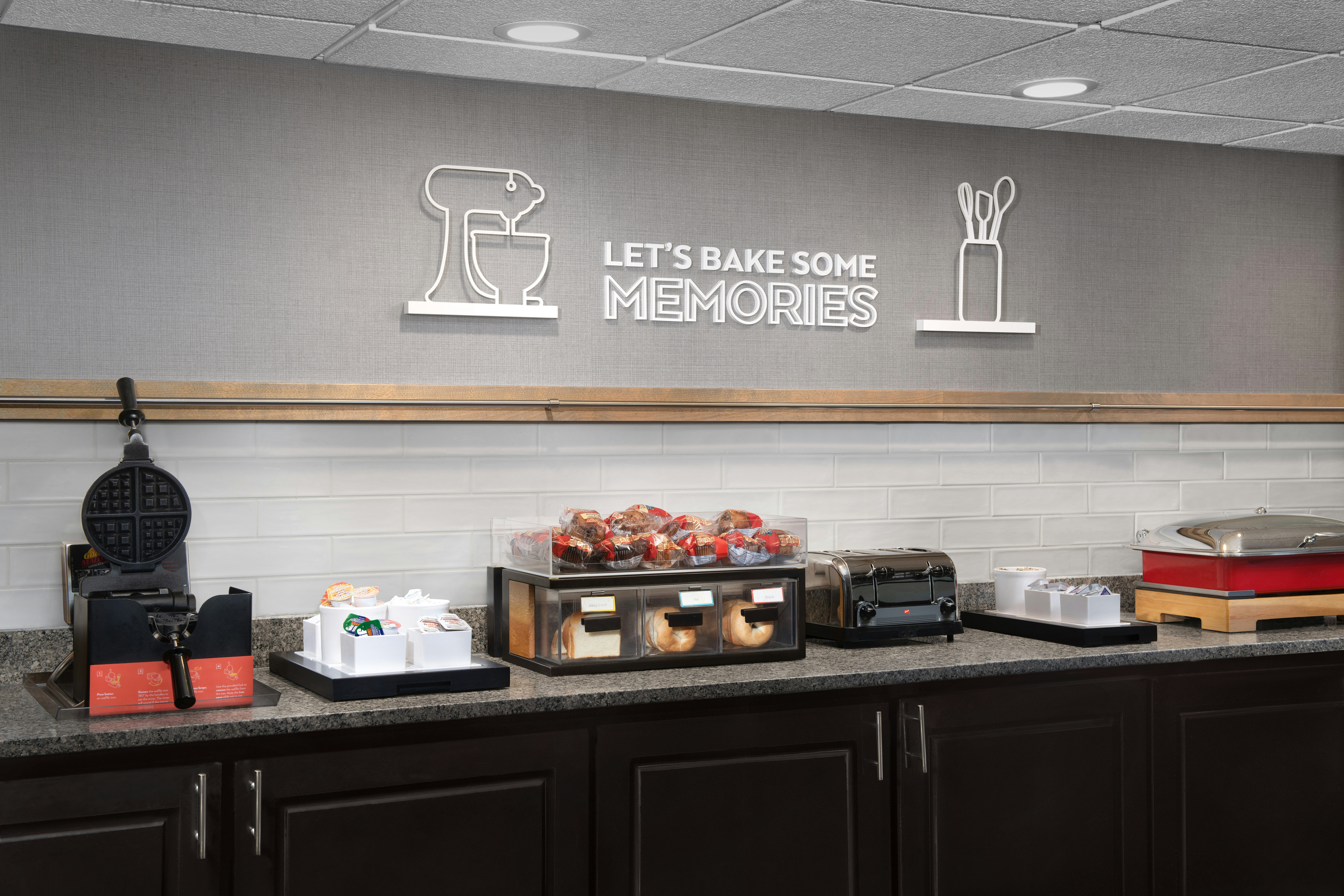 Hampton Inn Russellville 23/53