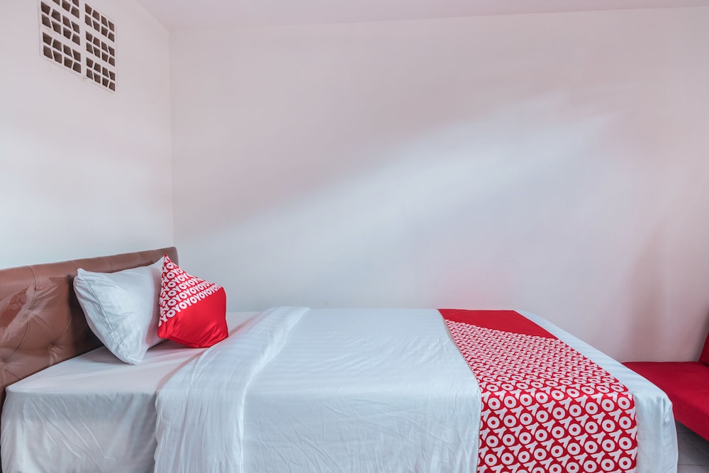 Hotel O near Plaza Pondok Gede formerly Angel Homestay 12/27