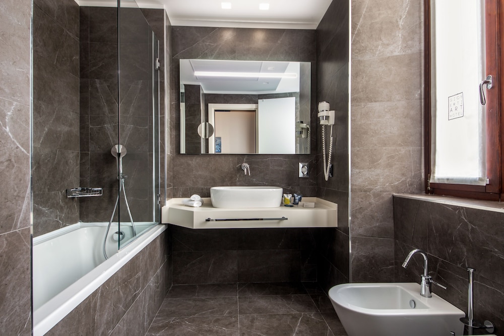 Gioberti Art Hotel 45/47